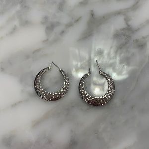 Hammered hoops